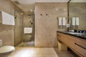 Ένα μπάνιο στο Atour X Hotel Yangjiang Jiangcheng Junyi Plaza +12 φωτογραφίες