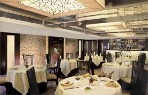 Restaurace v ubytování Regal Kowloon Hotel