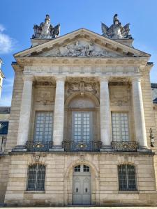 Fotografia z galérie ubytovania Le Rousseau - Appartement & Suite en Hypercentre v destinácii Dijon