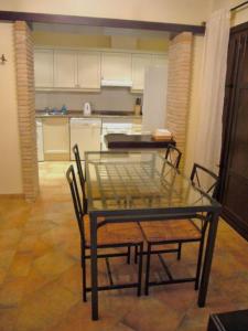 Η κουζίνα ή μικρή κουζίνα στο HL 001 Holiday rentals 3 Bedrooms 2 Bathroom