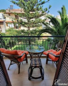 A balcony or terrace at EVANS Skiathos