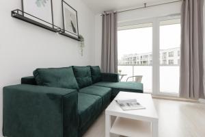 Zdjęcie z galerii obiektu Metro Bielany Apartments by Noclegi Renters w Warszawie