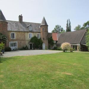 The building in which the holiday home is located