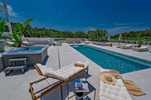 Gallery image of Luxury Villa Del Sogno with pool, jacuzzi, parking in Trogir