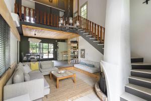 Gallery image of Rose Willow, Vourvourou #FeelsLikeHome in Vourvourou