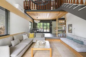Gallery image of Rose Willow, Vourvourou #FeelsLikeHome in Vourvourou