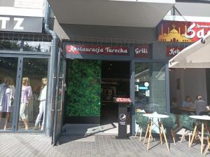 Reštaurácia alebo iné gastronomické zariadenie v ubytovaní Kołobrzeg Solna11