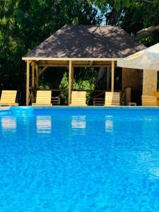 A piscina em ou perto de Vita Gardenia Hotel Tskaltubo