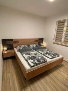 Appartment David房間的床