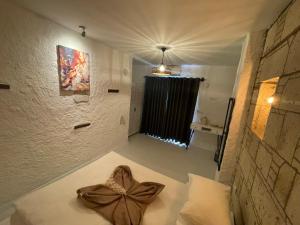 Postel nebo postele na pokoji v ubytování ALAÇATI XL LUXURY HOTEL