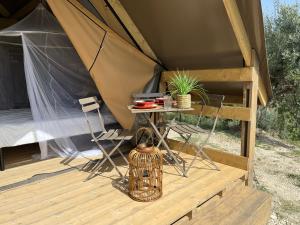 Balkón nebo terasa v ubytování Glamping Tuscany - Podere Cortesi