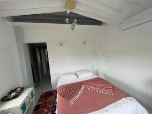Postel nebo postele na pokoji v ubytování ALAÇATI XL LUXURY HOTEL