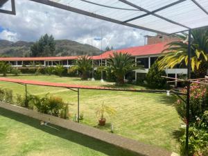 Baseinas apgyvendinimo įstaigoje Hotel el sol de los incas arba netoliese