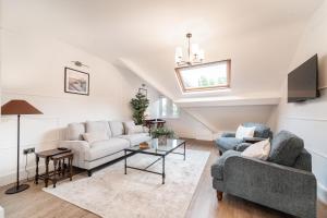 Гостиная зона в 8 The Quadrant Luxury Apartments - Hoylake