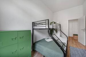 Divstāvu gulta vai divstāvu gultas numurā naktsmītnē unique Burgwart Wohlfühl-Suite - Freital nähe Dresden