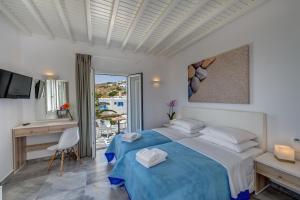 Cama ou camas em um quarto em Makis Place