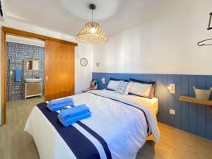 Postel nebo postele na pokoji v ubytování Casa da Baleia T1