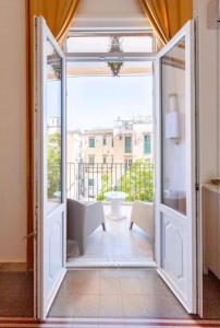 Imagen de la galería de Merlo House - Inside the historical center, en Palermo