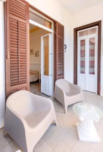 Imagen de la galería de Merlo House - Inside the historical center, en Palermo