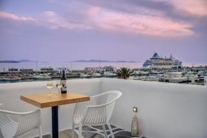 Uma varanda ou terraço em Makis Place