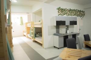 TV a/nebo společenská místnost v ubytování Hostel Kovači