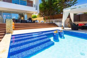 Gallery image of Annabel Beach Palace in Lachi