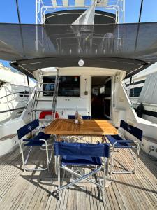 Fotografie z fotogalerie ubytování Bateau Vedette 14 mètres v destinaci Propriano