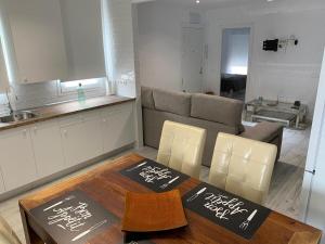 Kuchyň nebo kuchyňský kout v ubytování Villajoyosa Sweet