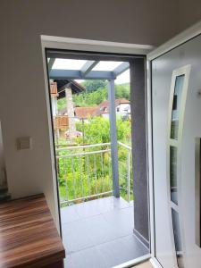 Fotografie z fotogalerie ubytování Schöne 2 zwei Zimmer Wohnung v destinaci Gleisdorf