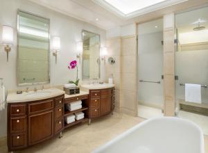 JW Marriott Sanya Haitang Bay Resort & Spa的一间浴室