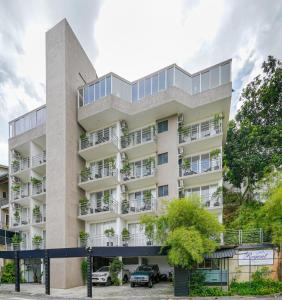 an image of an apartment building at Regent Heights in Kandy