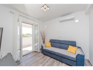Fotografie z fotogalerie ubytování Modern apartment right on the Janice beach in Pakostane centre 50 m away v Pakoštane