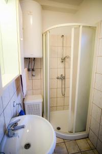 Kúpeľňa v ubytovaní Studio Apartments Shanti