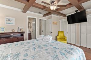 תמונה מהגלריה של 6404 Thomas Dr Unit 7 - Change of Seanery בפנמה סיטי ביץ' +37 תמונות