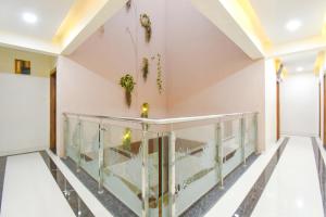 Fotografie z fotogalerie ubytování FabHotel Prime Rajmudra - Nr Butterfly Park - Hinjawadi v destinaci Puné