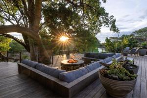 Κήπος έξω από το JW Marriott Masai Mara Lodge