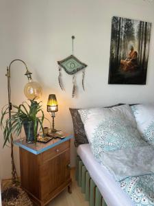 Postel nebo postele na pokoji v ubytování Urlaubstraum am Brombachsee- 5 stilvolle Zimmer-