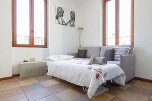 Postelja oz. postelje v sobi nastanitve Fabulous studio in Monza 15 km to Milan city centre