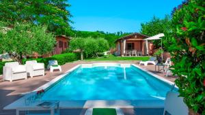 Πισίνα στο ή κοντά στο VILLA BANCI 8, Emma Villas