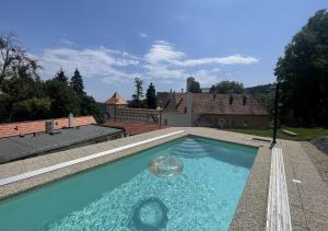 Bazén v ubytování Zámek Castle Račice - Předzámčí Forecastle nebo v jeho okolí
