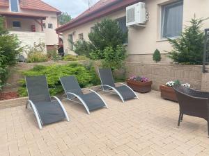 Vonkajšia záhrada v ubytovaní Hotel Dolce Vita