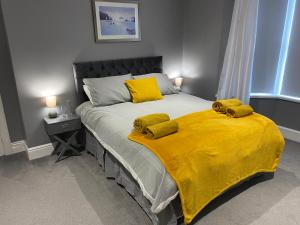 Krevet ili kreveti u jedinici u objektu Seaside House-NEW DAY PROPERTIES
