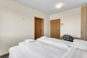 Postel nebo postele na pokoji v ubytování 4bed 4bath Sauna & Hot tub