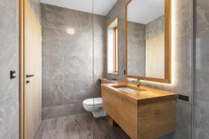 Koupelna v ubytování 4bed 4bath Sauna & Hot tub
