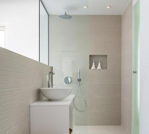 Ένα μπάνιο στο serene villas +39 φωτογραφίες