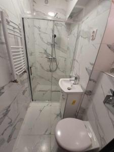 Koupelna v ubytování Apartamenty Kącik