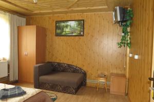 Gallery image of Bilyy Kamin Guest House in Tatariv