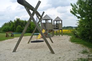 Area giochi per bambini di Fitting Landsbyferie Apartments