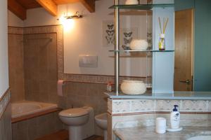 A bathroom at Casa Lucia