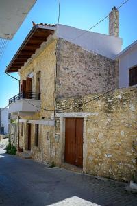 The building in which the holiday home is located